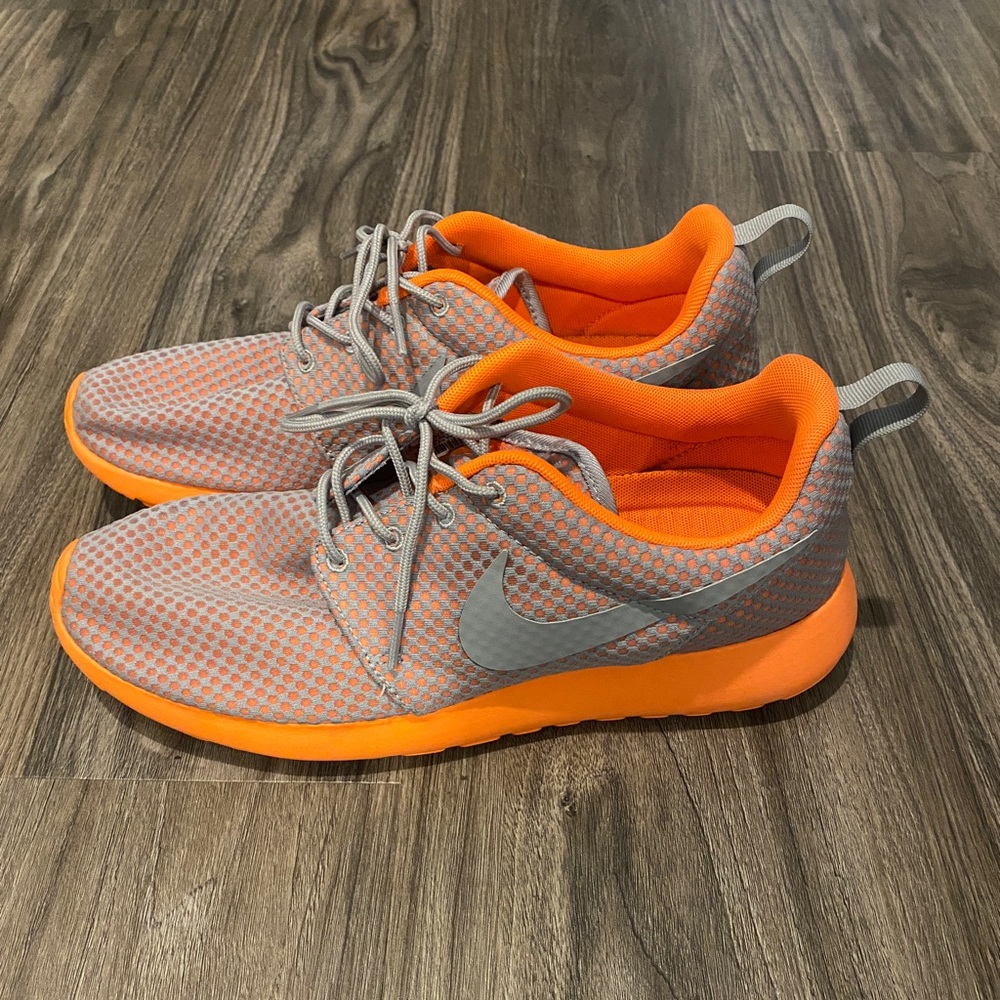 Nike Roshe Size 9 Shoes